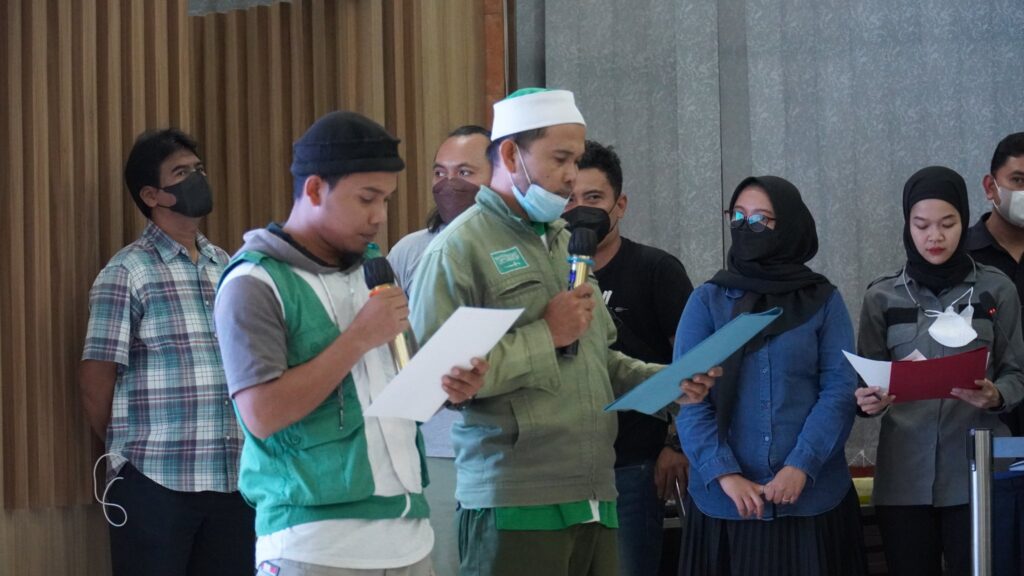 Deklarasi Kesetiaan Kepada NKRI Oleh Jamaah Khilafatul Muslimin5
